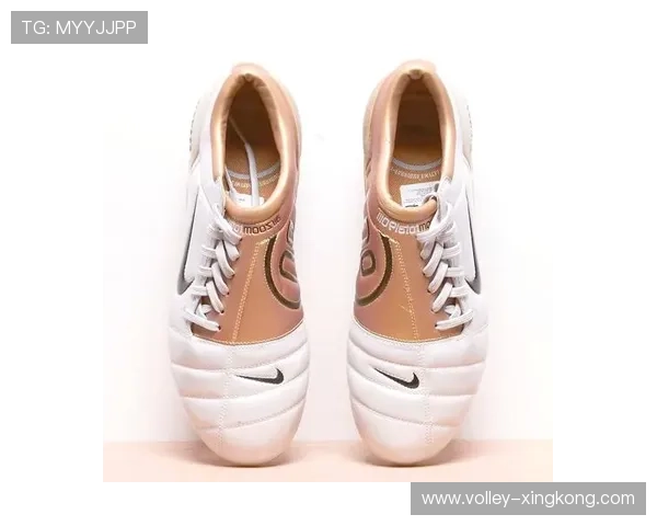 足球球星比赛中是否每场都更换一次球鞋背后的秘密与原因